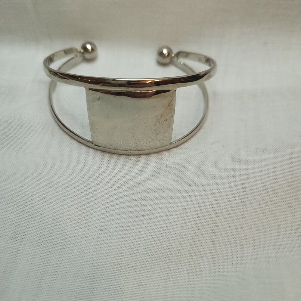 Two Cuff Bracelets - Picture 10 of 11